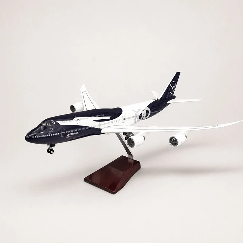 Lufthansa Boeing 747-8 100 Years Edition 1:150 Scale Model