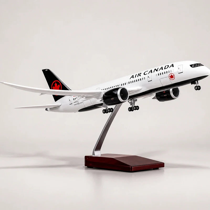 Air Canada Boeing 787 1:130 Scale Model