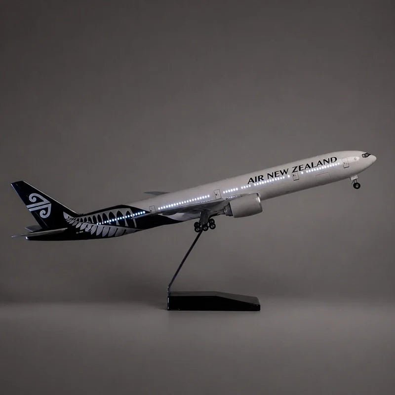Air New Zealand Boeing 777-300ER 1:157 Scale Model