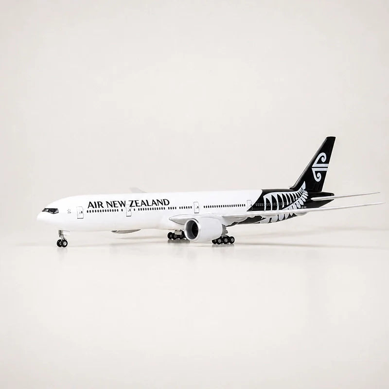 Air New Zealand Boeing 777-300ER 1:157 Scale Model