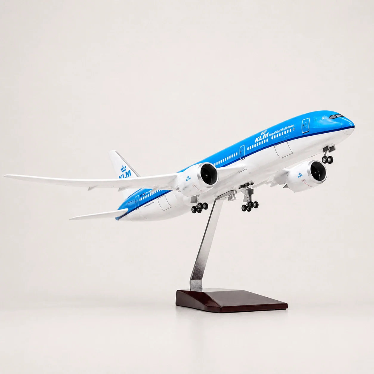 KLM Royal Dutch Airlines Boeing 787-10 1:145 Scale Model