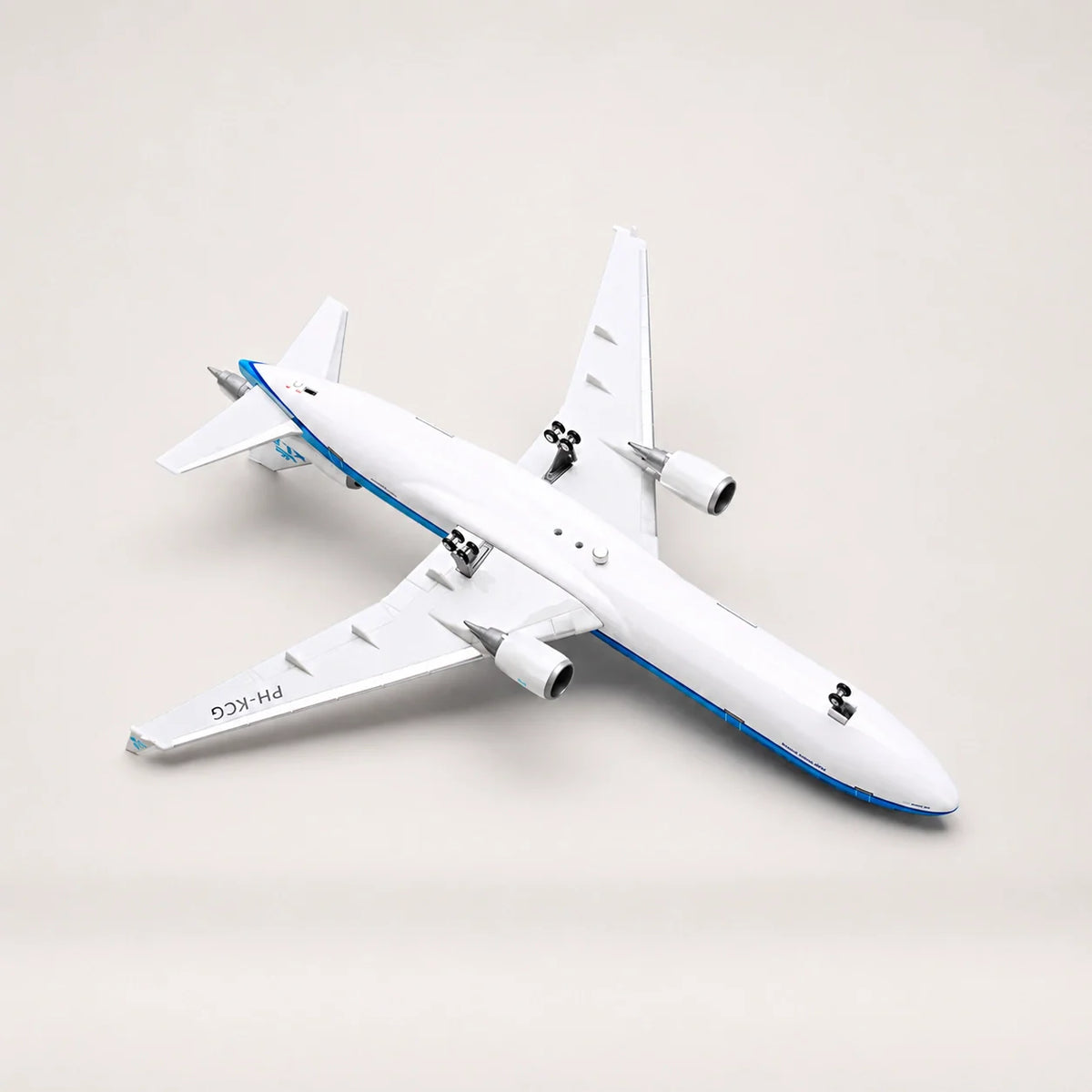KLM Royal Dutch Airlines Boeing 787-10 1:145 Scale Model