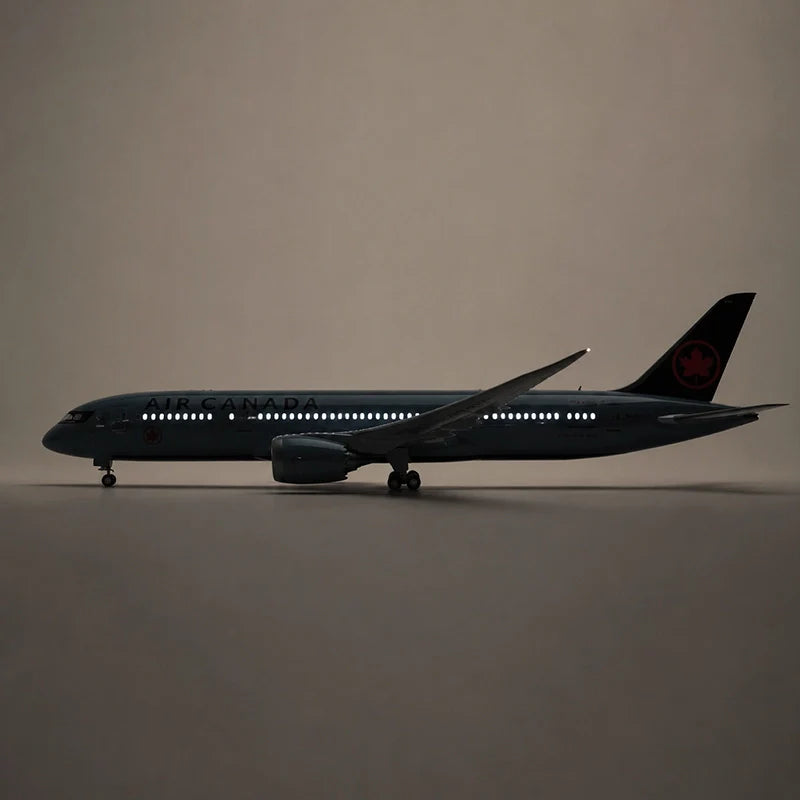 Air Canada Boeing 787 1:130 Scale Model