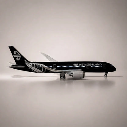 Air New Zealand Boeing 787 1:130 Scale Model