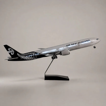 Air New Zealand Boeing 777-300ER 1:157 Scale Model