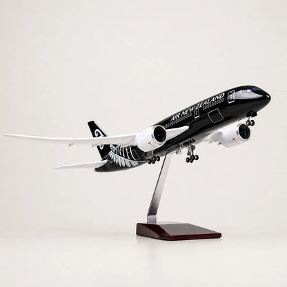 Air New Zealand Boeing 787 1:130 Scale Model
