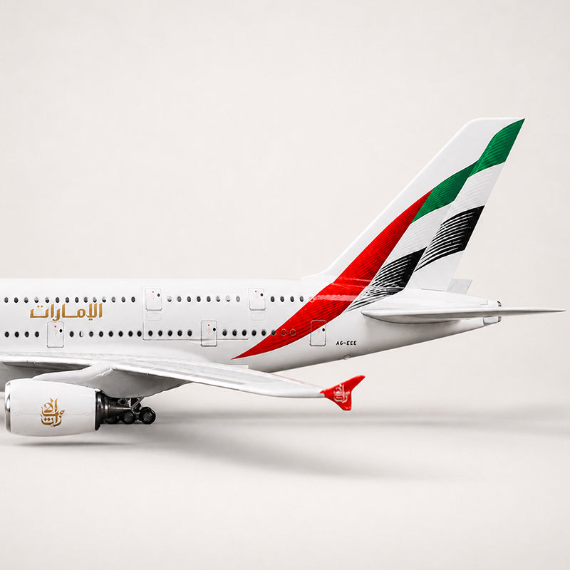 Emirates Airbus A380 1:160 Scale Model