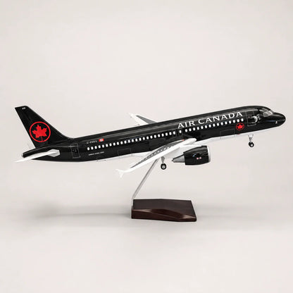 Air Canada Airbus A320 1:80 Scale Model