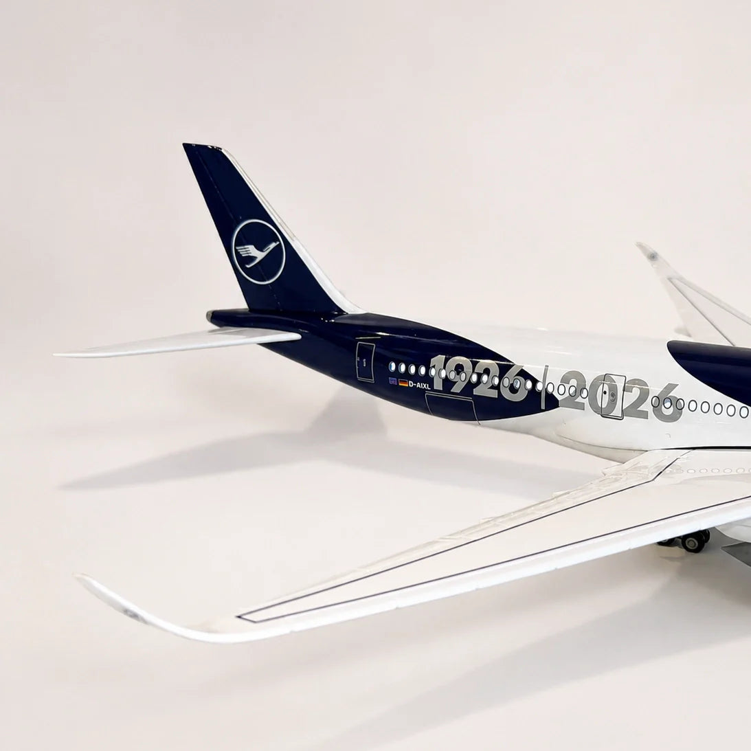 Lufthansa Airbus A350 100 Years Edition 1:142 Scale Model
